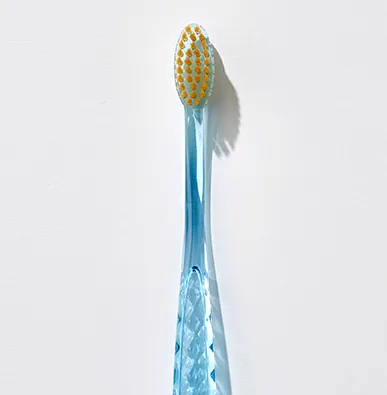 Toothbrush with 99.9% gold powder bristles, photo 19